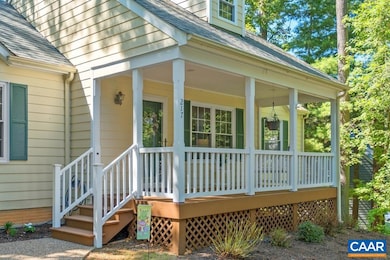 217 Blackthorn Ln, Charlottesville, VA 22902 - photo 3