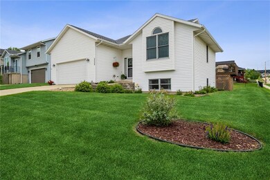 3739 Prince Dr SW, Cedar Rapids, IA 52404 - photo 2