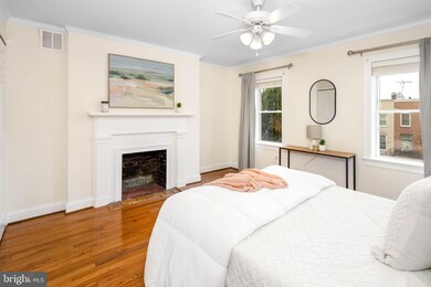 211 S Washington St, Baltimore, MD 21231 - photo 3