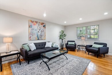 63 Linden St unit 3, Wellesley, MA 02482 - photo 5