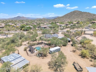 7839 E Dixileta Dr