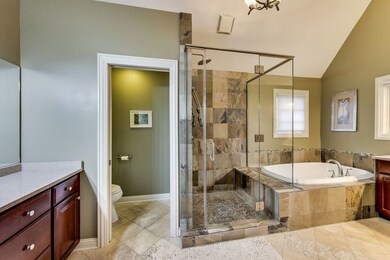 156 N Pine St, Elmhurst, IL 60126 - photo 3