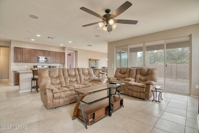 10202 E Civano Wash Trail, Tucson, AZ 85747 - photo 5