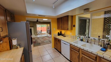 1930 Frances - Kitchen