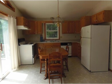 56 Dalton Dr, Center Barnstead, NH 03225 - photo 5