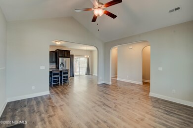 918 Rolling Pines Loop Rd-6