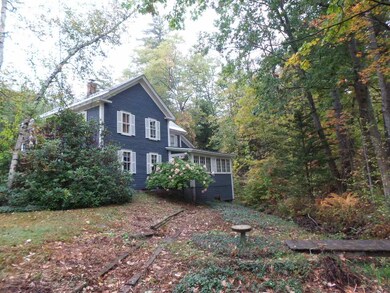 25 Pine St, Tilton, NH 03276 - photo 2