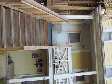 332 S Broadway, Aurora, IL 60505 - photo 4