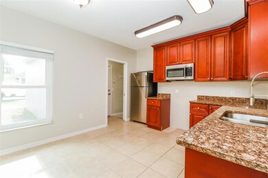 611 Maricopa Dr, Kissimmee, FL 34758 - photo 7