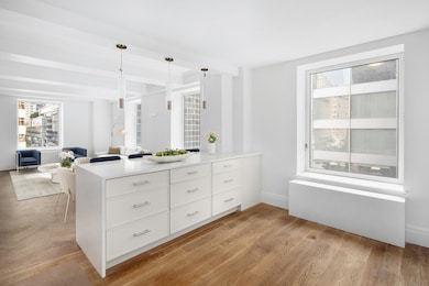 Trump Park Avenue unit 5 DE, New York, NY 10022 - photo 3