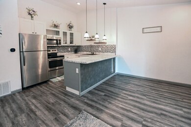 2955 Bowling St SW unit 232, Cedar Rapids, IA 52404 - photo 3