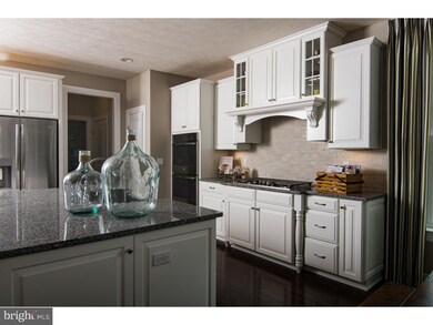 739 Stonecliffe Rd, Malvern, PA 19355 - photo 2