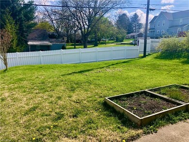 1316 Spangler Rd NE, Canton, OH 44714 - photo 3