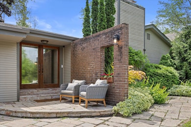 1465 W County Line Rd, Milwaukee, WI 53217 - photo 2