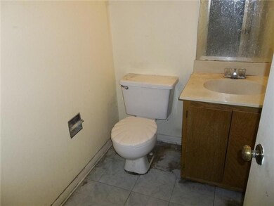 Powder room