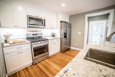 22 County St, Newport, RI 02840 - photo 7