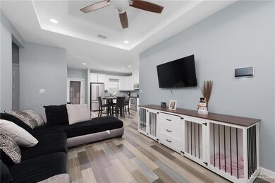 1112 Mezquite Dr, Alamo, TX 78516 - photo 4