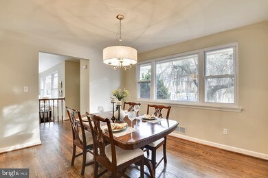 9108 Brierly Rd, Chevy Chase, MD 20815 - photo 6