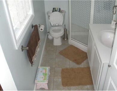 81 Waterman Ave, North Providence, RI 02911 - photo 3