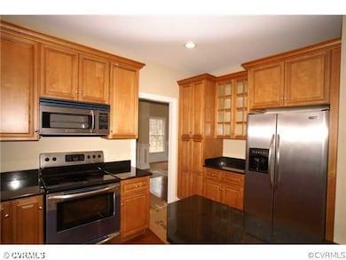 11519 Charles Towne Rd, Midlothian, VA 23112 - photo 7