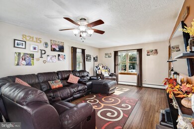 344 Myrtle Ave, Woodbury, NJ 08096 - photo 4