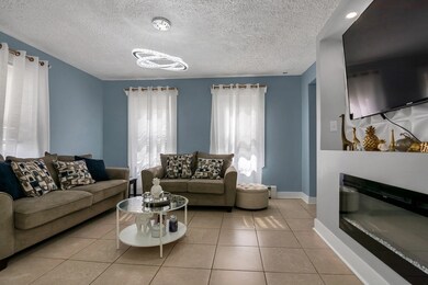 39 Myrtle St, Lawrence, MA 01841 - photo 7