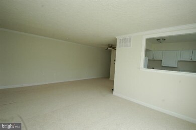 9449 Fairfax Blvd unit 302, Fairfax, VA 22031 - photo 2