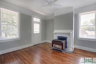 541 E Henry St unit upper, Savannah, GA 31401 - photo 5