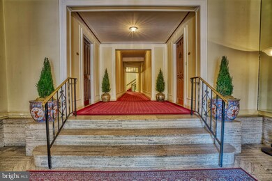 3405 Greenway unit 204, Baltimore, MD 21218 - photo 6