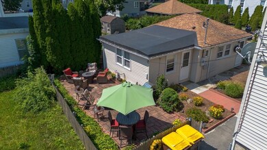 69 Summerfield St, Fall River, MA 02720 - photo 6