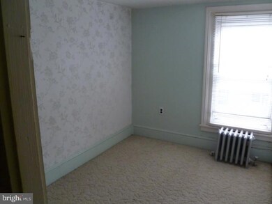 735 Flint Hill Rd, King of Prussia, PA 19406 - photo 5