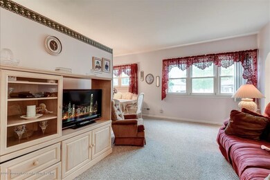 08-Living Room