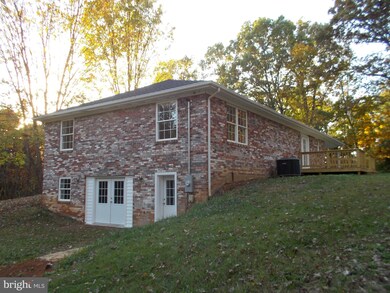 219 Outpost Rd, Luray, VA 22835 - photo 2
