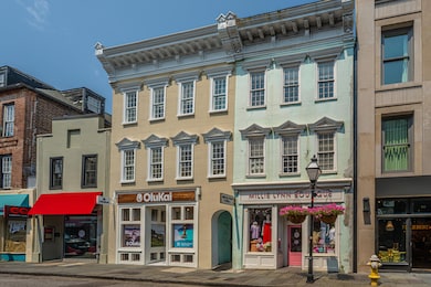 338KingStUnitC008