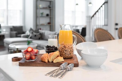 954 Key Colony Court Mount-large-037-004