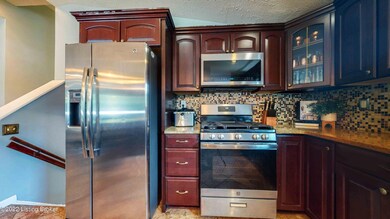 7402-Bluffington-Rd_008