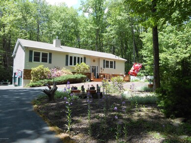 227 Lower Valley Dr, Kunkletown, PA 18058 - photo 2