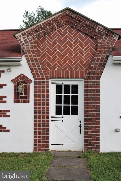 412 Summit Ave, Perkasie, PA 18944 - photo 5