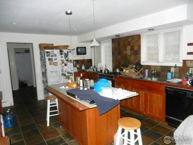 Large Kitchen