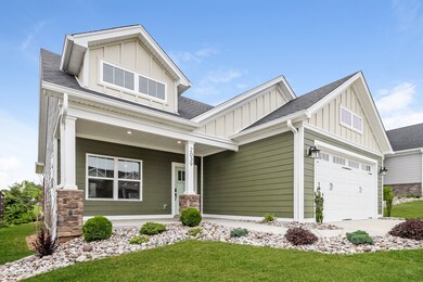 2039 Mary Ella Dr, Georgetown, IN 47122 - photo 3