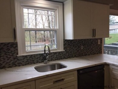 11 Oxford Dr, Saratoga Springs, NY 12866 - photo 7