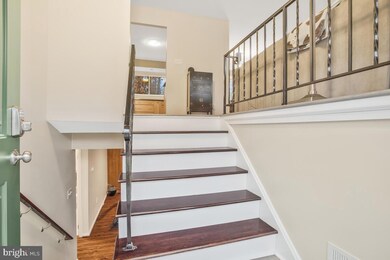 6213 Forest Mill Ln, Laurel, MD 20707 - photo 4