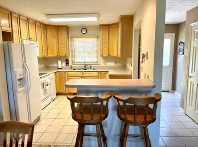 TEMPLE KITCHEN AND FOYER