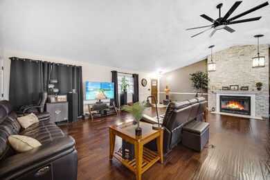 2411 N 400 W, La Porte, IN 46350 - photo 5