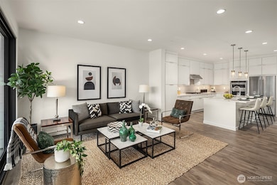 10819 (HS 102) 120th Ln NE unit D, Kirkland, WA 98033 - photo 4