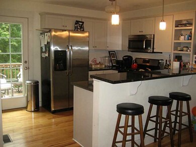 12 Park Ave unit 4, Narragansett, RI 02882 - photo 6