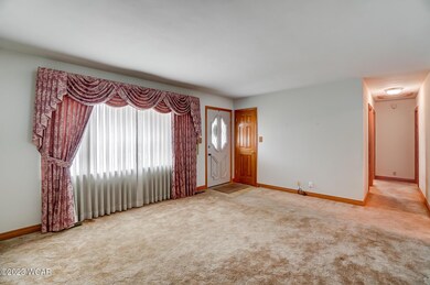 215 E High St, Cridersville, OH 45806 - photo 5