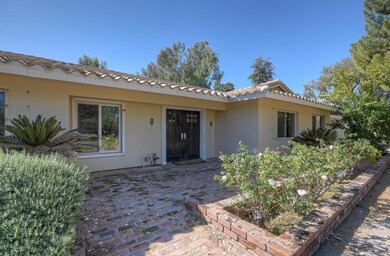 2135 E Colter St Phoenix AZ-large-003-7-
