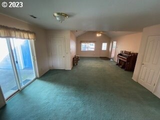 Living Room/Dining Room