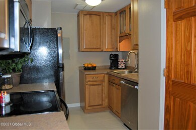 174 Arrow Wood Place, Ballston Spa, NY 12020 - photo 3